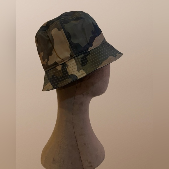 Camouflage nylon bucket hat - Picture 4 of 5
